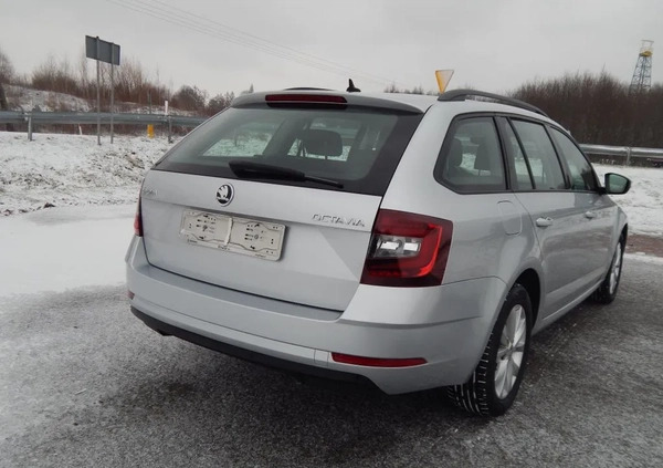 Skoda Octavia cena 45900 przebieg: 153000, rok produkcji 2017 z Ślesin małe 191